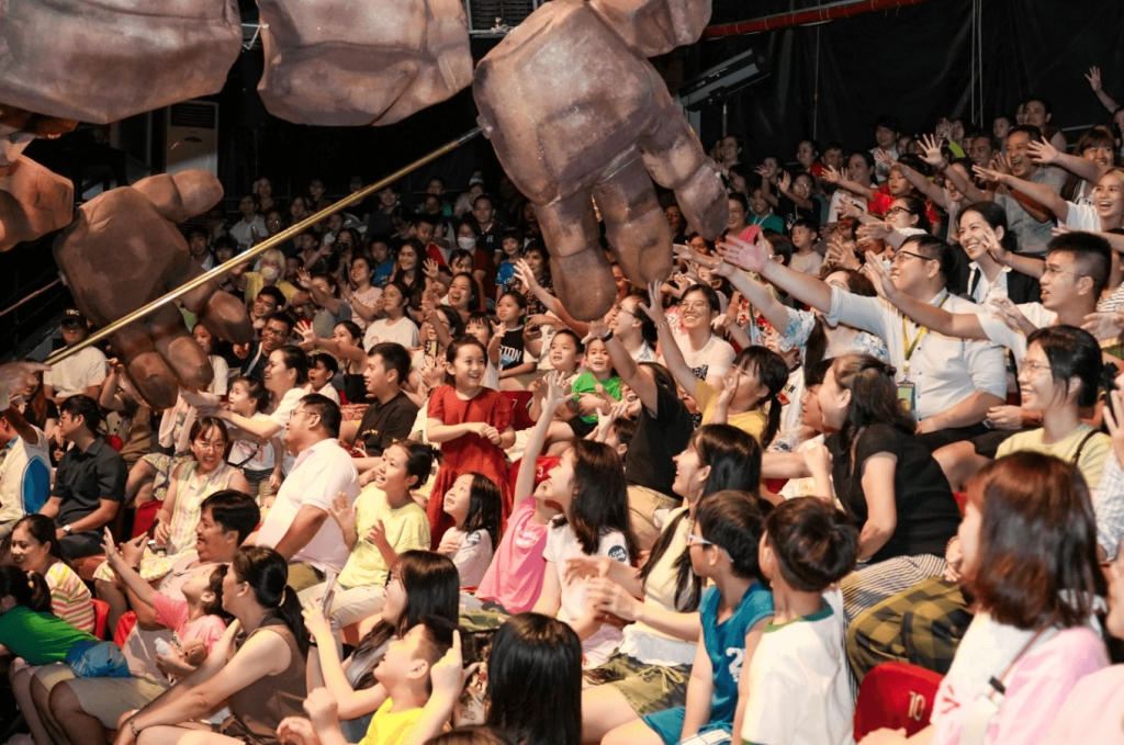 I CAN READ TRI ÂN HỌC VIÊN QUA SHOW “VÙNG ĐẤT KỲ BÍ”